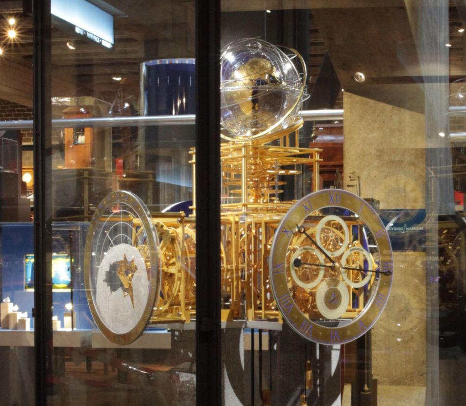 Une horloge astronomique de "tous les superlatifs" prêtée au MIH Une horloge astronomique de "tous les superlatifs" prêtée au MIH
