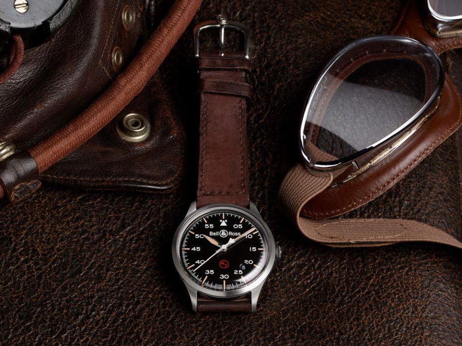 Bell & Ross BRV1-92 Military : montre d'état-major