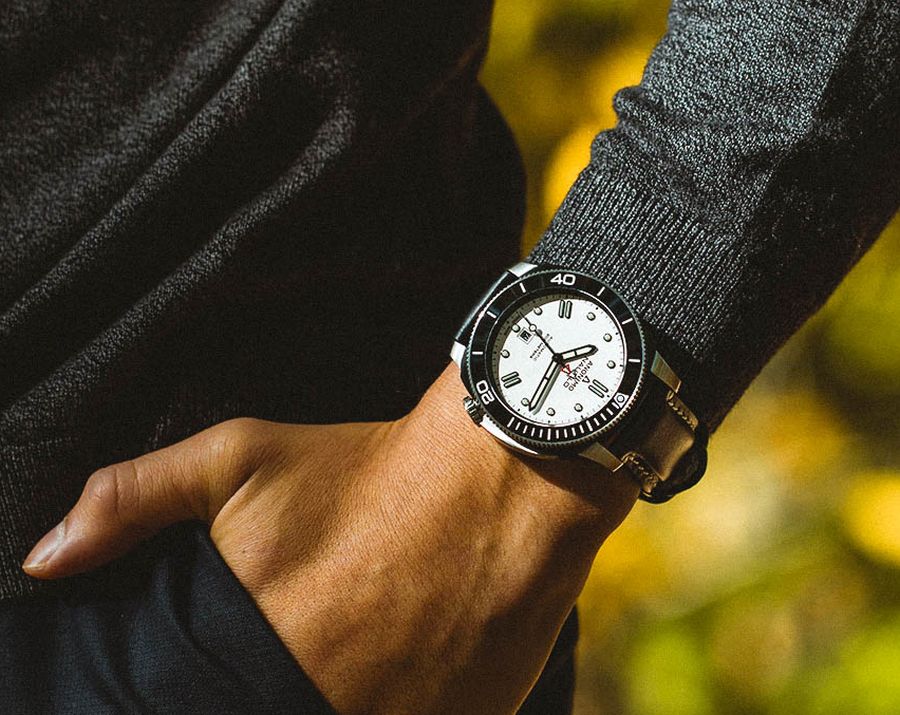Anonimo Nautilo Bianco : habillée pour l'hiver Anonimo Nautilo Bianco : habillée pour l'hiver