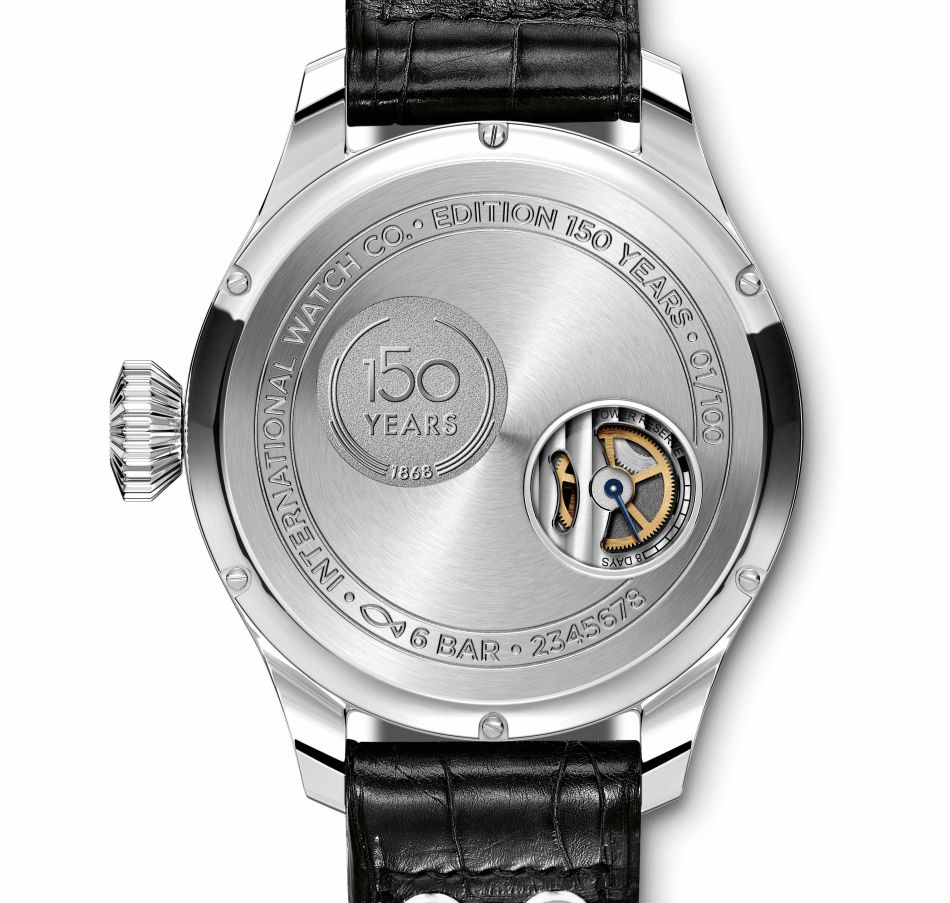 IWC : une montre d'Aviateur avec grande date et cadran laqué IWC : une montre d'Aviateur avec grande date et cadran laqué