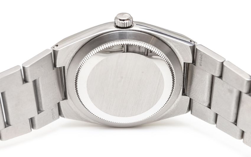 Rolex Oyster Perpetual réf. 1530 : une rareté vintage chez Old-time-heure.com Rolex Oyster Perpetual réf. 1530 : une rareté vintage chez Old-time-heure.com