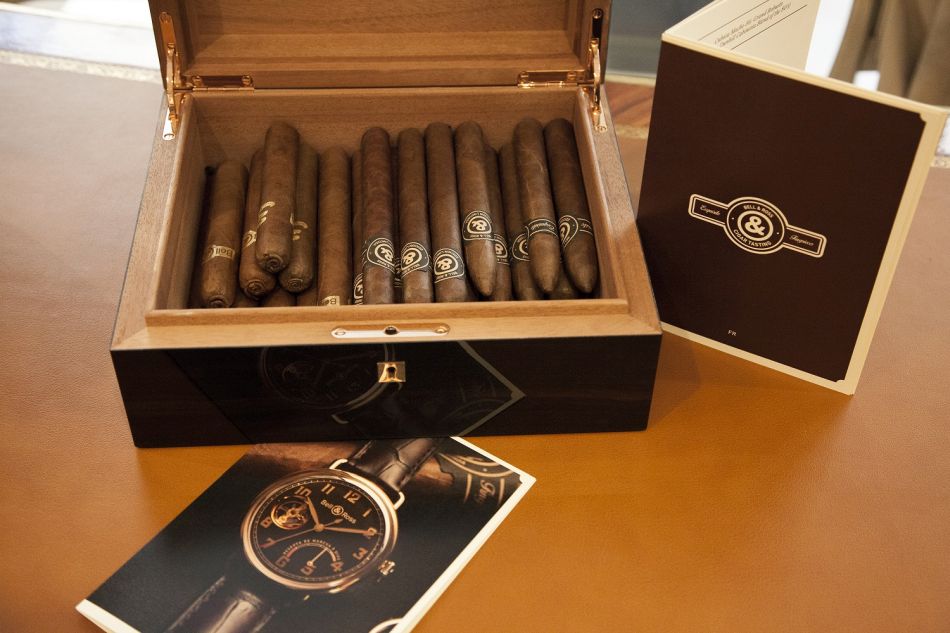 Bell & Ross, Thomas Erber et le cabinet de Curiosités du Crillon