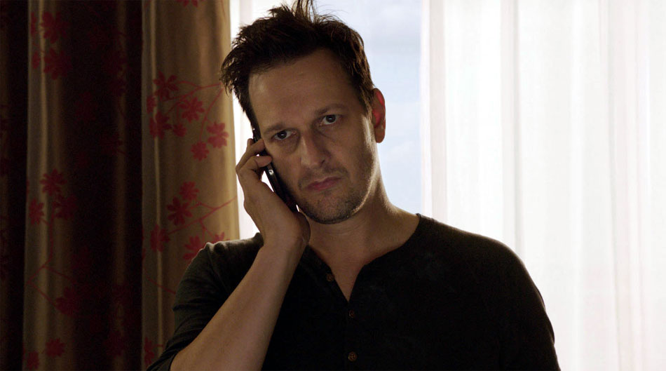 Josh Charles porte une Big Pilot IWC