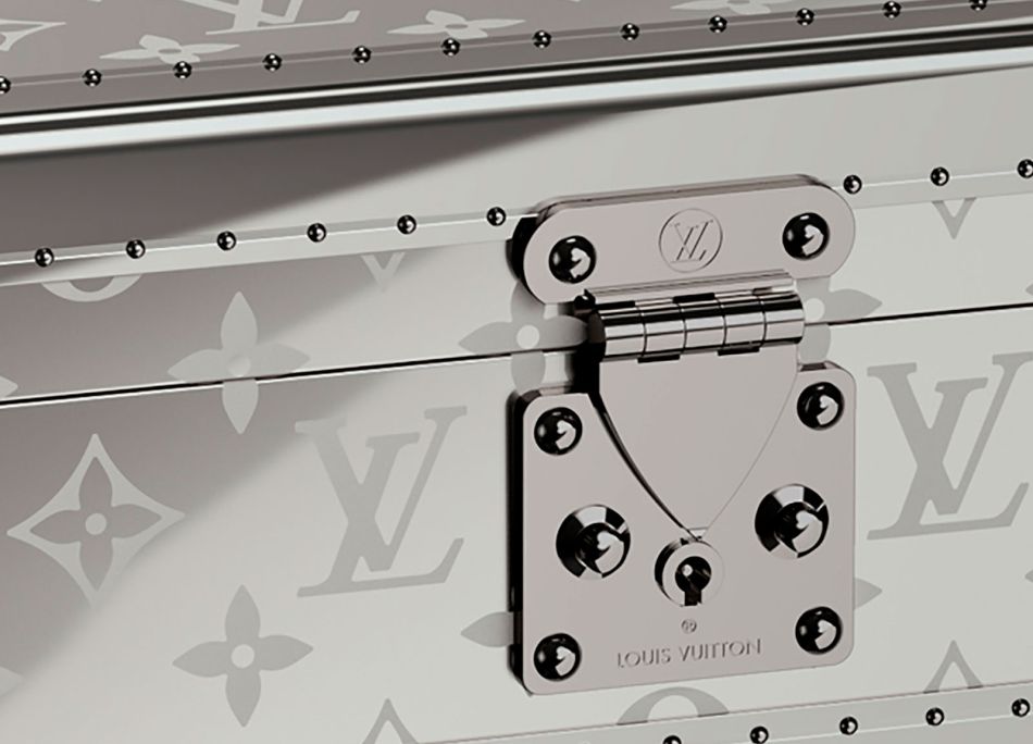 Somptueux coffret à montres en titane chez Louis Vuitton pour la rentrée