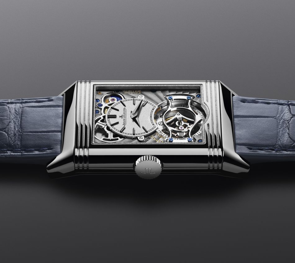 Pour la première fois, la Reverso associe son Duoface à un tourbillon volant Pour la première fois, la Reverso associe son Duoface à un tourbillon volant