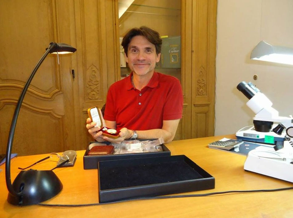 Alexis Francis-Boeuf : un expert horloger en trois questions Alexis Francis-Boeuf : un expert horloger en trois questions