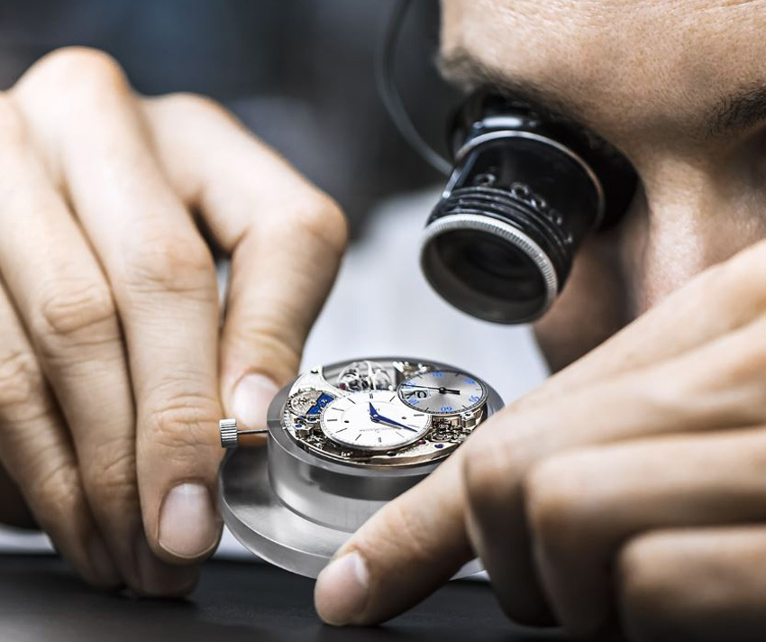 Jaeger-LeCoultre "care program"