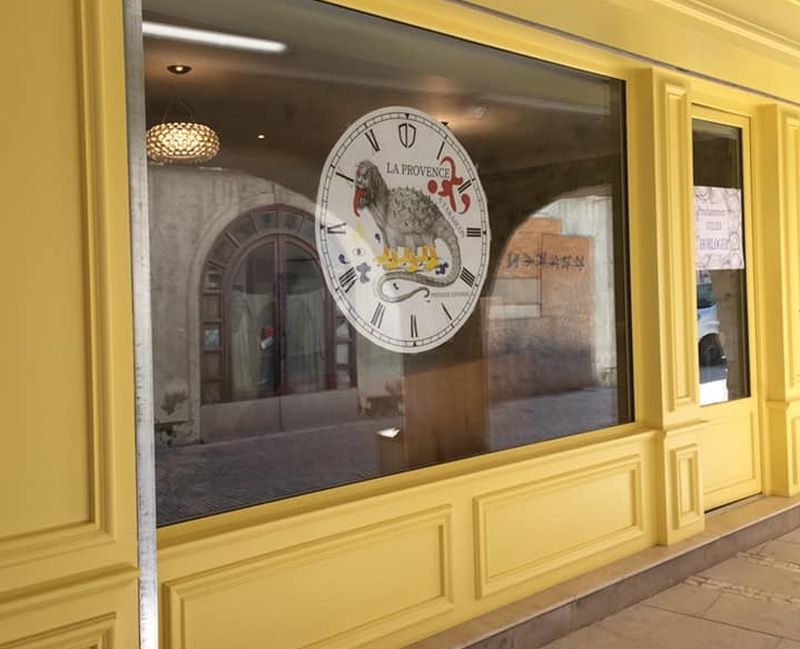 Hic et Nunc : un nouvel atelier-boutique d'horlogerie à Tarascon