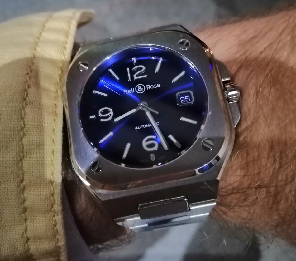 BR05 Bell & Ross blue dial