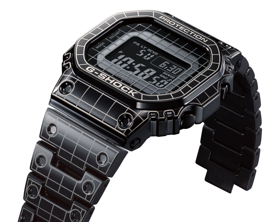 G-Shock GMW-B5000CS : structure métallique pour design "futur proche" G-Shock GMW-B5000CS : structure métallique pour design "futur proche"