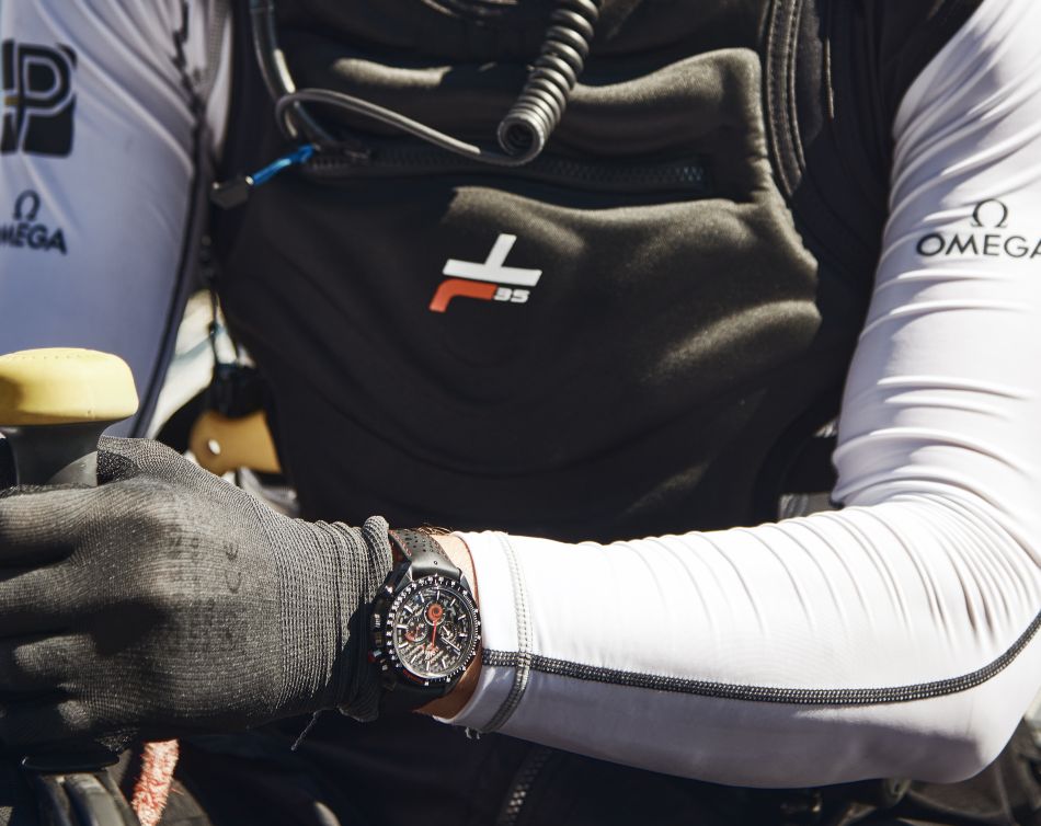 Omega Speedmaster Dark Side of the Moon Alinghi Omega Speedmaster Dark Side of the Moon Alinghi