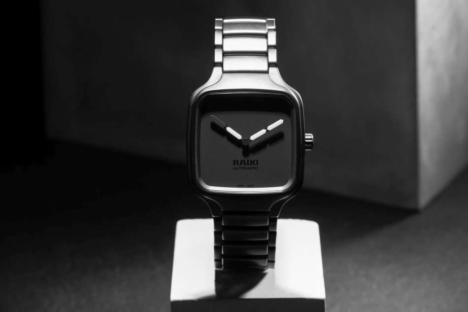 Rado True Square Undigital YOY