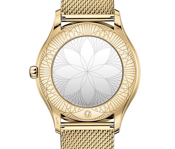 Omega : la Trésor s'habille d'or Moonshine Omega : la Trésor s'habille d'or Moonshine