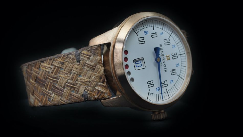 A la découverte du bracelet en plumes de Réservoir A la découverte du bracelet en plumes de Réservoir