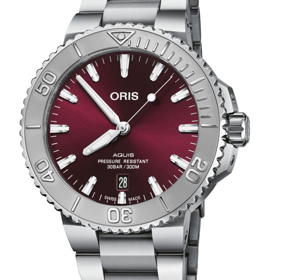 Oris Aquis 41,5 mm cadran rouge cerise Oris Aquis 41,5 mm cadran rouge cerise