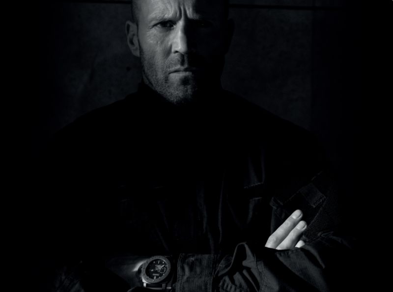 Five Eyes : Jason Statham porte une Panerai Submersible Five Eyes : Jason Statham porte une Panerai Submersible