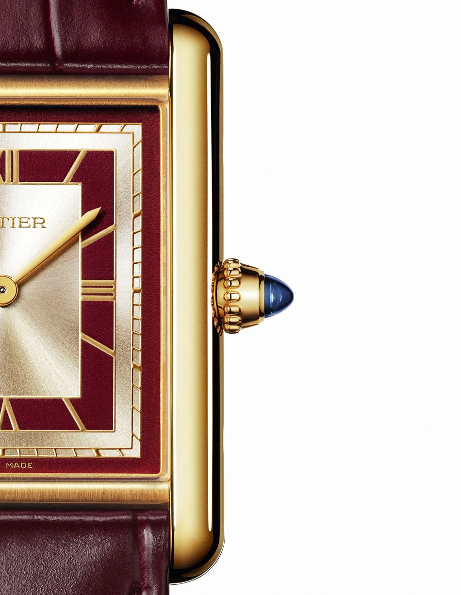 Cartier : la Tank L.C. prend des couleurs