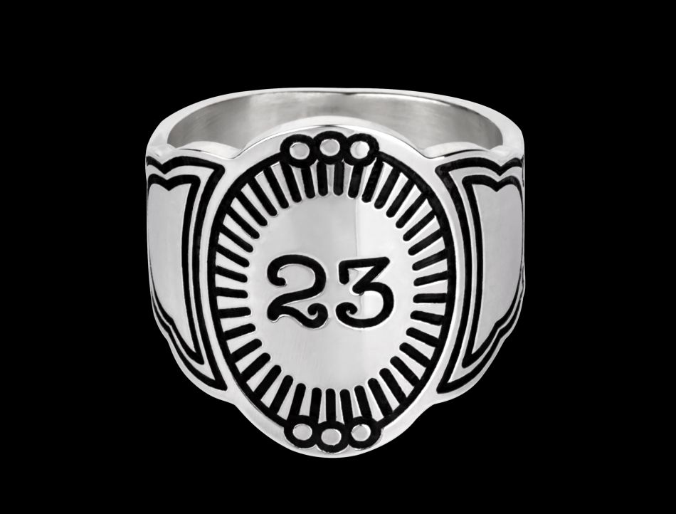 Marc Deloche Des Bagues De Cigares Aux Bagues Pour Hommes Marc Deloche Des Bagues De Cigares Aux Bagues Pour Hommes