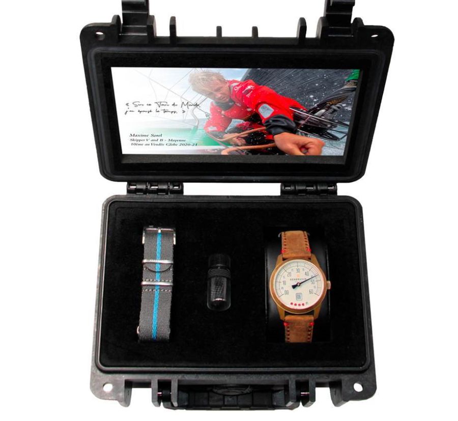 Les 10 Reservoir Tiefenmesser Bronze Maxime Sorel en vente exclusive chez Royal Quartz Les 10 Reservoir Tiefenmesser Bronze Maxime Sorel en vente exclusive chez Royal Quartz