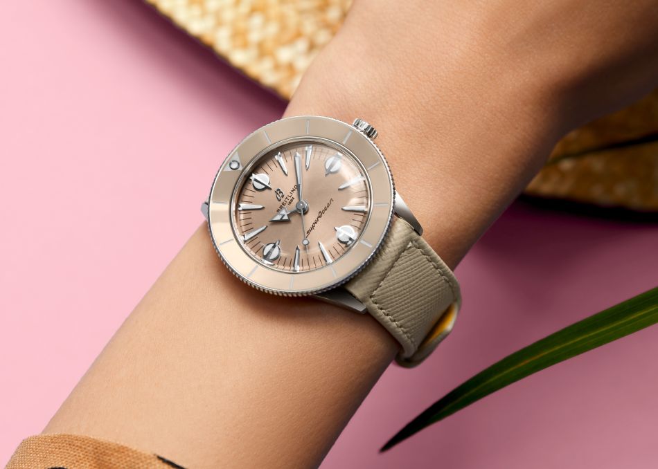 Breitling collection capsule Superocean Heritage '57 Pastel Paradis Breitling collection capsule Superocean Heritage '57 Pastel Paradis