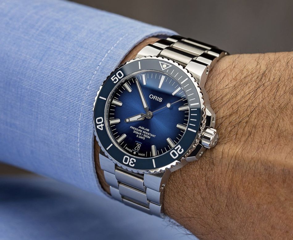 Oris Aquis Date Calibre 400