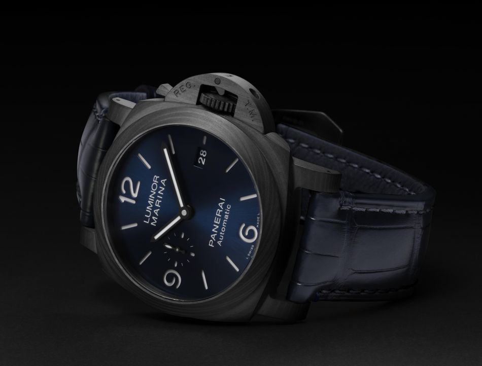 Panerai Luminor Carbotech Blu Notte : une 1664 au poignet Panerai Luminor Carbotech Blu Notte : une 1664 au poignet