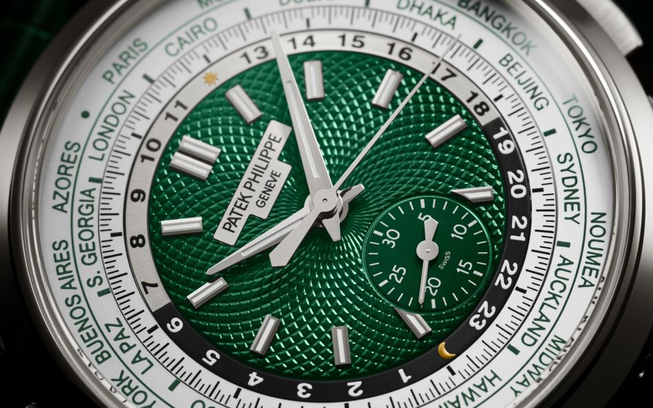 Patek Philippe Chronographe à Heure Universelle réf 5930P : se met au vert et au platine Patek Philippe Chronographe à Heure Universelle réf 5930P : se met au vert et au platine
