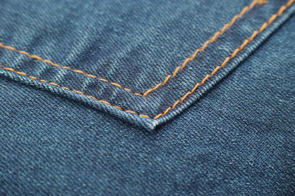 La chemise "jeans" : du ranch au macadam La chemise "jeans" : du ranch au macadam