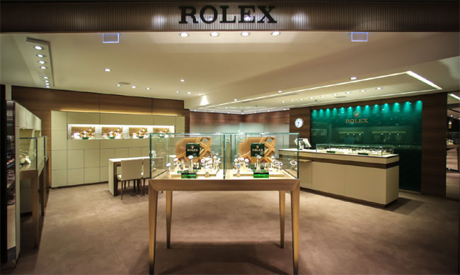 Rolex : ouverture d’un espace au Printemps du Louvre