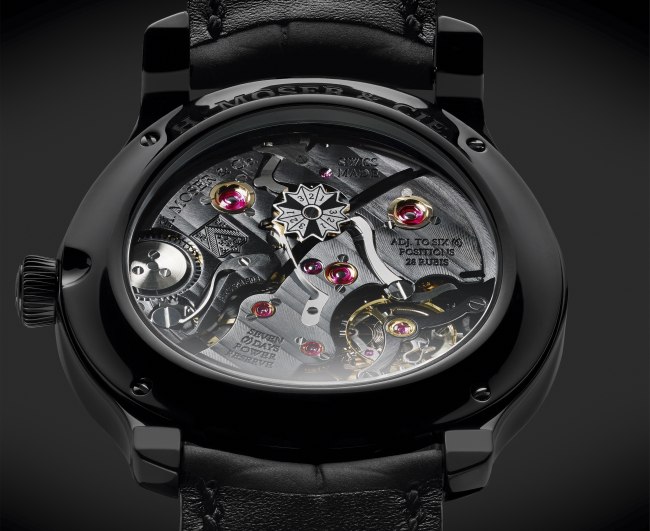 Moser Perpetual Calendar Black Edition : un peu de teasing !