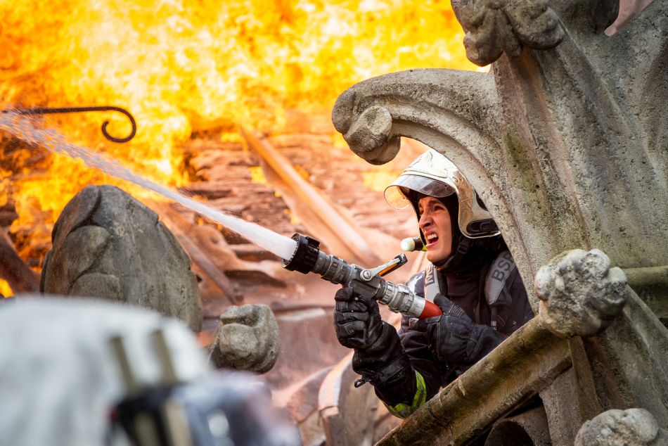 Copyright David Koskas Copyright David Koskas