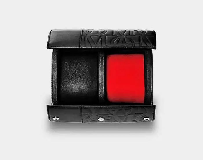 Monarchy London Peak Monarchy London Peak