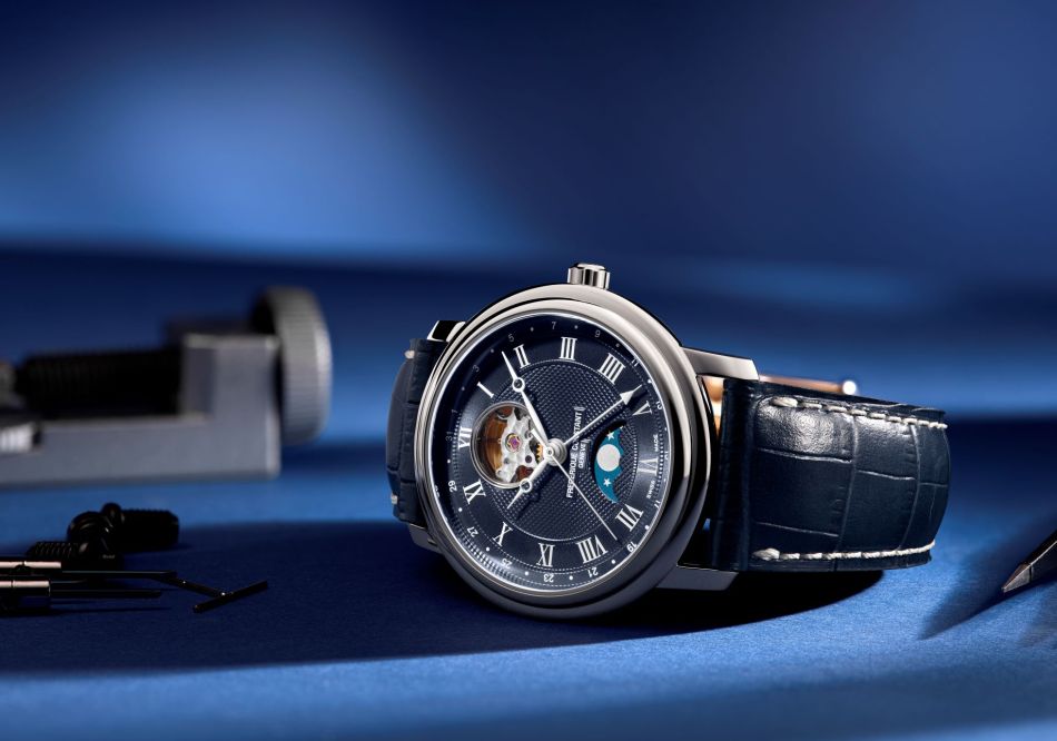 Frédérique Constant Classics Heart Beat Moonphase Date