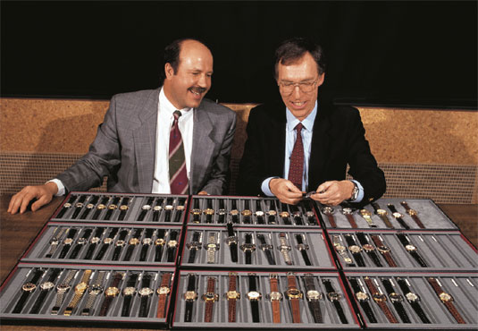 Ulrich W. Herzog (à gauche) et le Dr Rolf Portmann