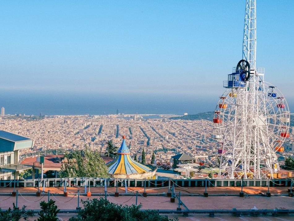 Photo by Elliot PARIS on Unsplash
