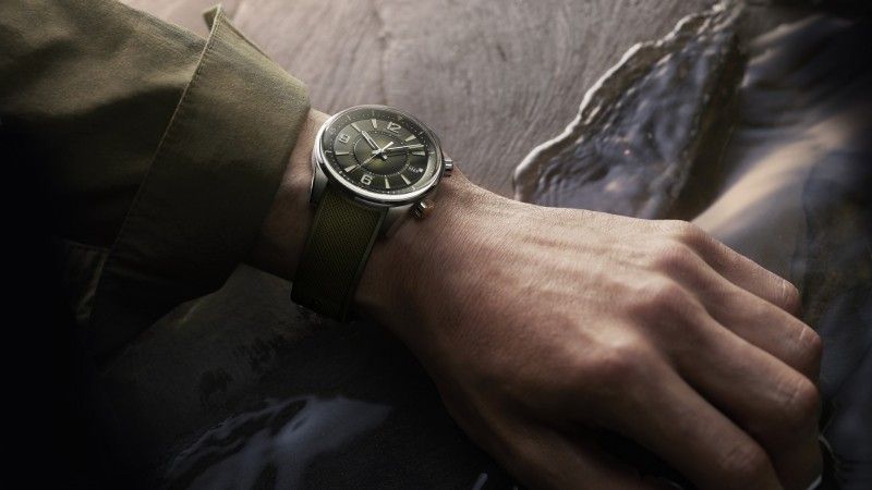 Jaeger-LeCoultre Polaris Date avec cadran vert olive dégradé et grainé