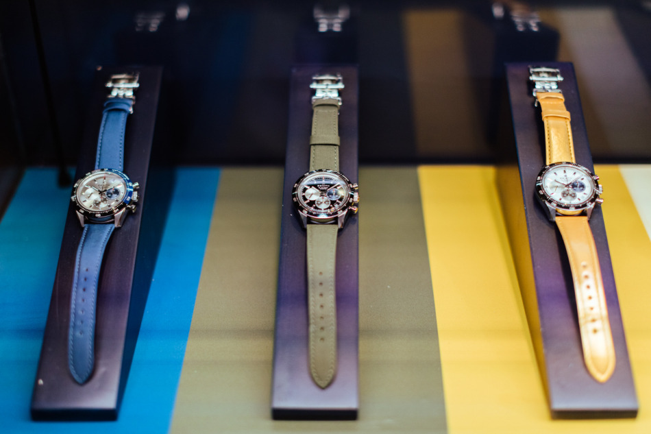 Zenith propose des bracelets fabriqués avec des surplus textiles haute couture Zenith propose des bracelets fabriqués avec des surplus textiles haute couture