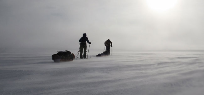 IceLegacy : Alpina s’engage aux côtés de Borge Ousland et Vincent Colliard IceLegacy : Alpina s’engage aux côtés de Borge Ousland et Vincent Colliard