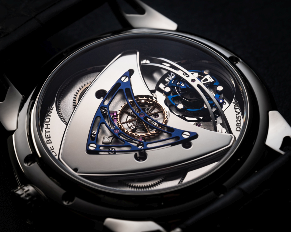 De Bethune DB25 Starry Varius Aérolite : montre d'exception produite à cinq exemplaires par an De Bethune DB25 Starry Varius Aérolite : montre d'exception produite à cinq exemplaires par an