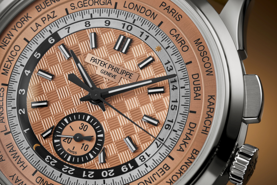 Quand le Chronographe à Heure Universelle Patek Philippe se fait acier