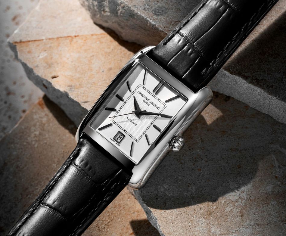 Frédérique Constant Classics Carré Automatic : rétro-chic