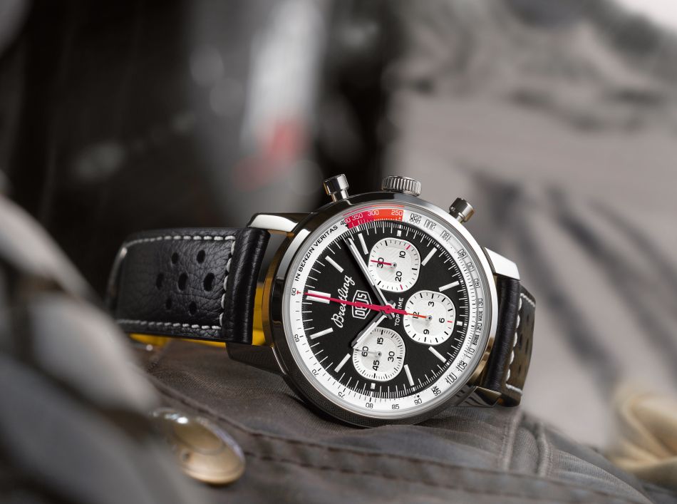 Breitling : les chronos Top Time Deus et Top Time Triumph embarquent le calibre manuf' B01