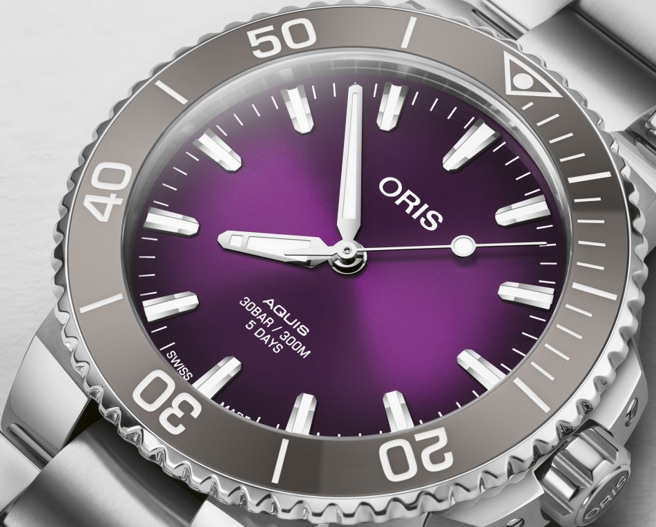 Oris Hölstein 2023 : une Aquis sans date avec cadran violet en édition limitée à 250 exemplaires Oris Hölstein 2023 : une Aquis sans date avec cadran violet en édition limitée à 250 exemplaires