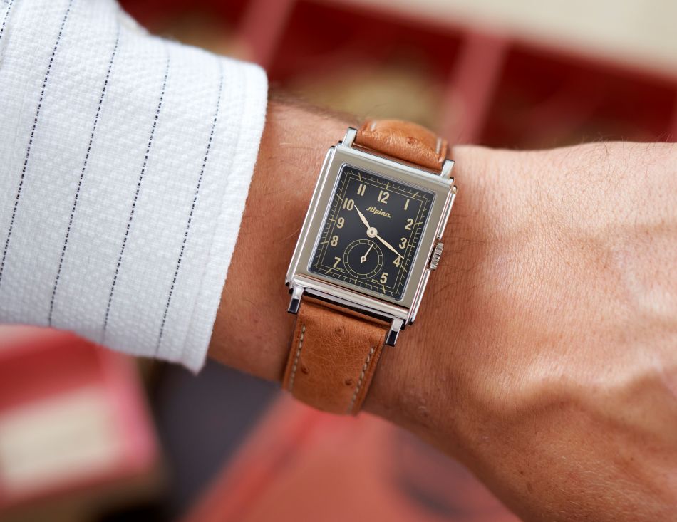 Copyright Eric Rossier Copyright Eric Rossier