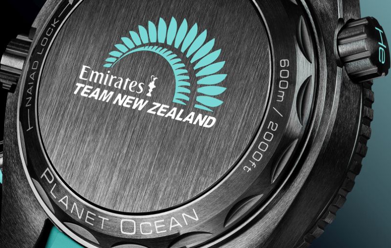 Omega Seamaster ETNZ : un splendide chrono entièrement en céramique noire !
