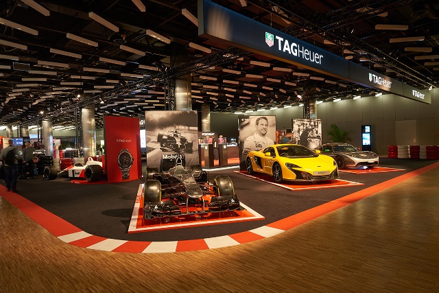 TAG Heuer : exposition Motor Racing au Salon de l'Automobile de Genève