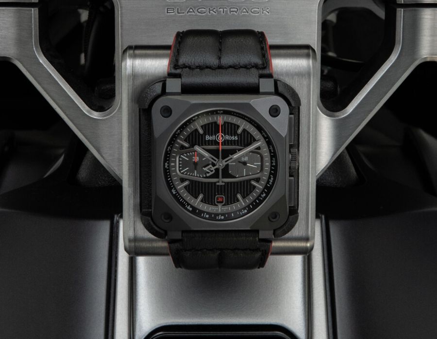 Bell & Ross BR 03-94 Blacktrack : exercice de style Bell & Ross BR 03-94 Blacktrack : exercice de style
