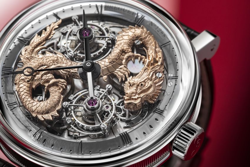 Breguet Classique Double Tourbillon Dragon : un dragon entre deux tourbillons Breguet Classique Double Tourbillon Dragon : un dragon entre deux tourbillons