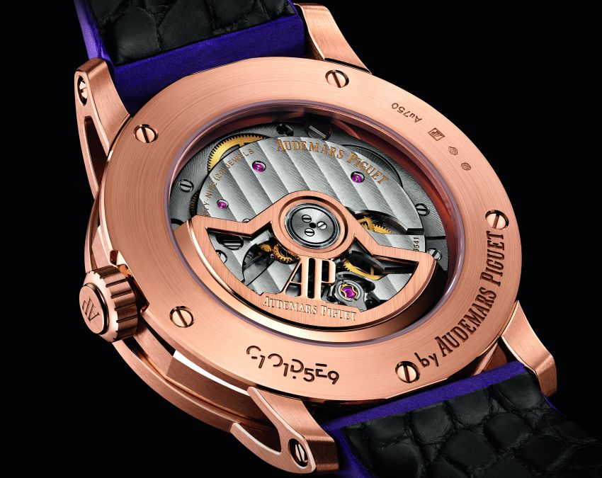 Audemars Piguet : la collection Code 11.59 introduit un diamètre inédit de 38 mm Audemars Piguet : la collection Code 11.59 introduit un diamètre inédit de 38 mm