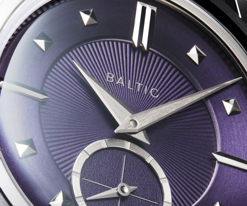 Baltic Prismic : montre de ville d'inspiration vintage avec boitier bi-matière en acier et titane Baltic Prismic : montre de ville d'inspiration vintage avec boitier bi-matière en acier et titane